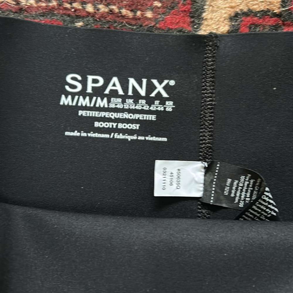 Black Flared Spanx Leggings - Picture 3 of 3